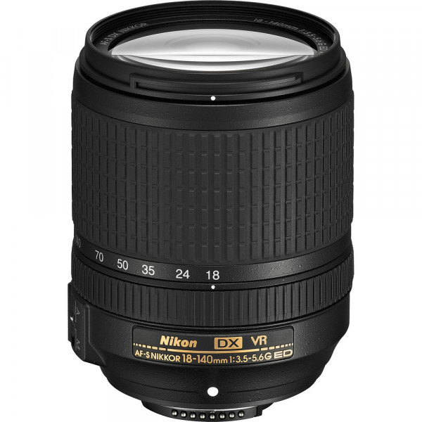 Lente Nikon DX 18-140mm f/3.5-5.6G ED VR