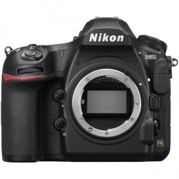 Nikon D850 Corpo | Brindes: Bolsa, Cartão 32GB, Mini Tripé e Kit Limpeza