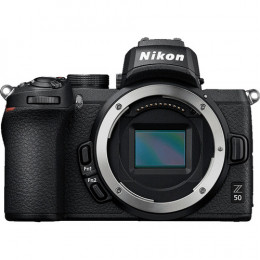 Nikon Z50 Corpo | Brindes: Bolsa, Cartão 32GB, Mini Tripé e Kit Limpeza